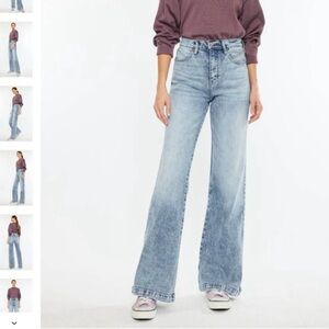 KanCan Roxana Ultra High Rise Medium Acid Wash 90's Flare Jeans NWT 27 / 7